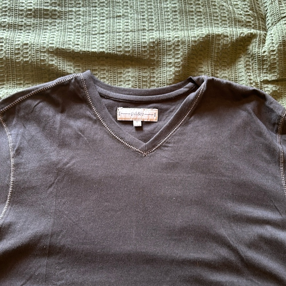 V Neck T